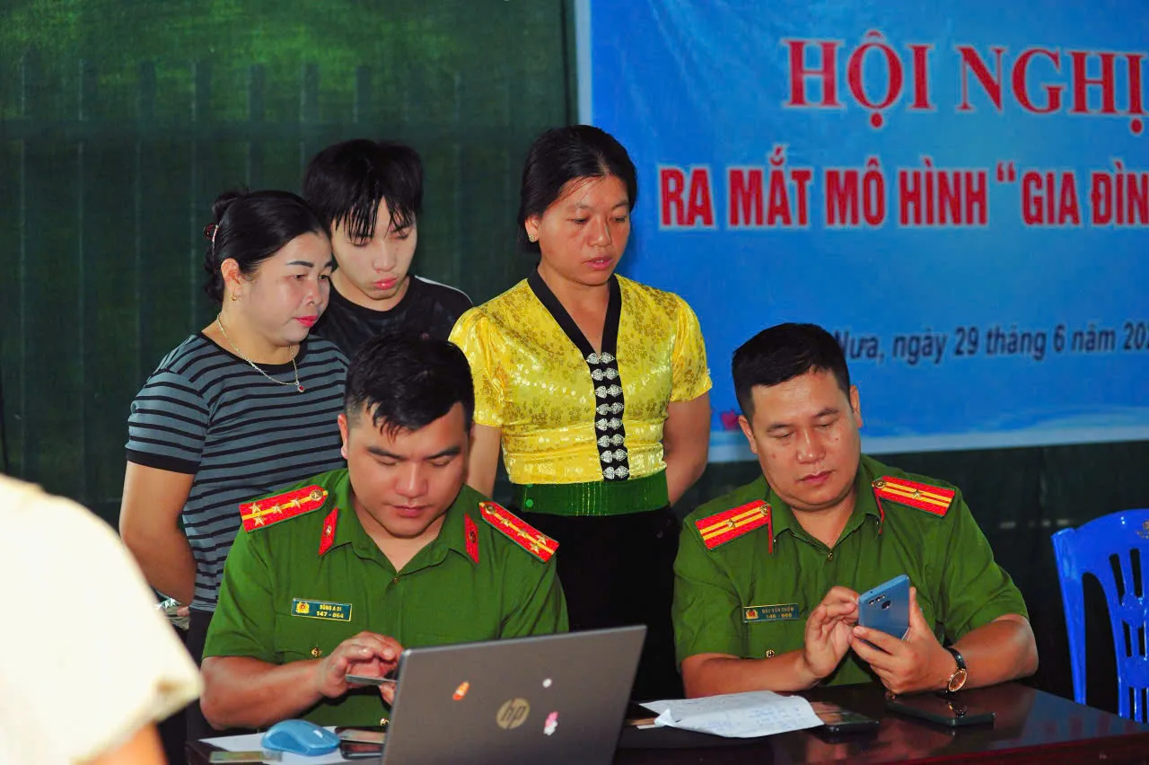 C:\Users\bumnu\OneDrive\Desktop\Lý Long\Viết tin bài\Tin bài tháng 14.7 2\1783992969382_515404893684774140_515404893684774140_41d08227d627a9bf3397eed9e948cf64.jpg