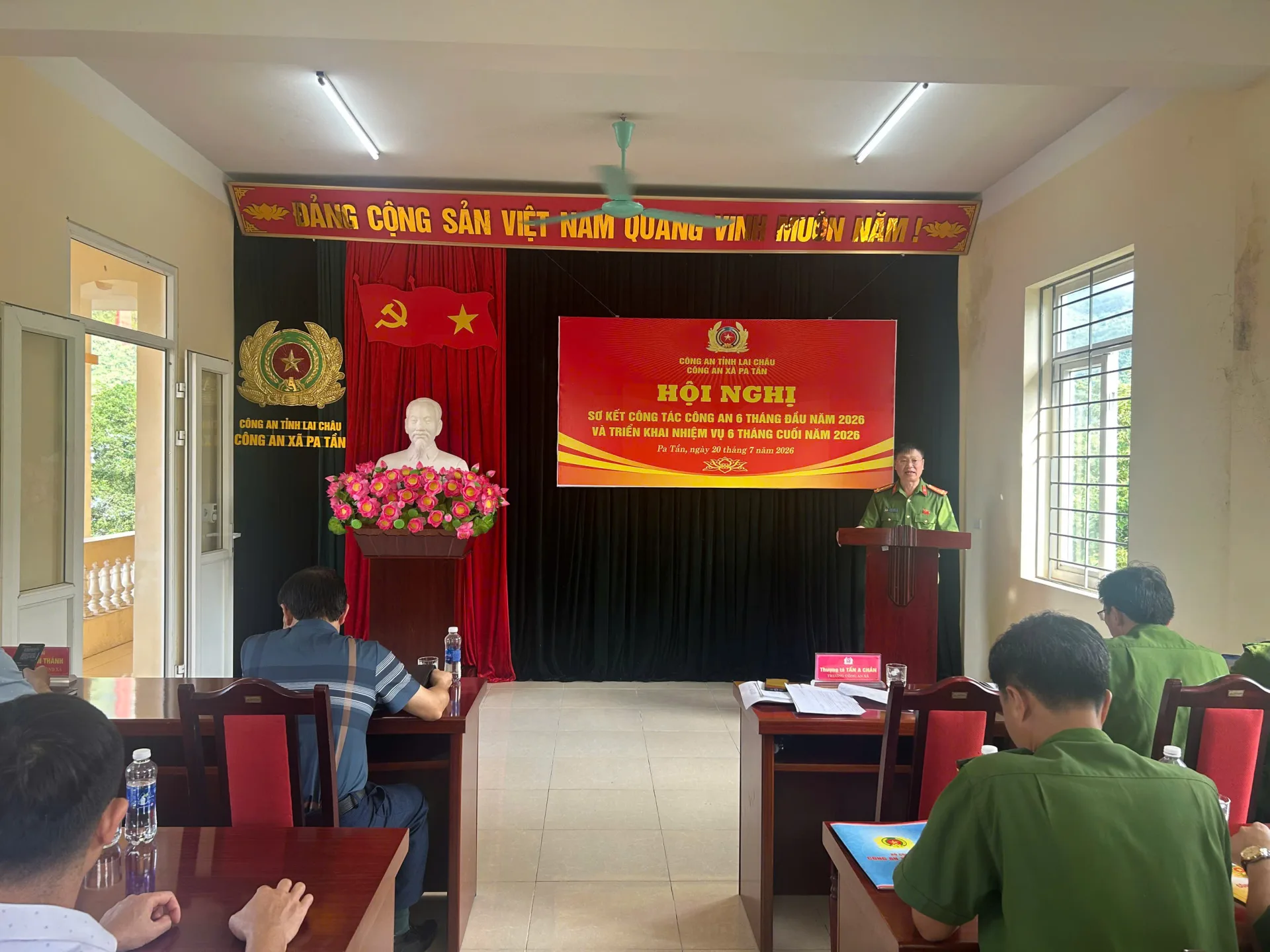 Công an xã Pa Tần tổ chức Hội nghị sơ kết công tác Công an 6 tháng đầu năm 2026.